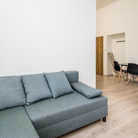 Jm Rooms Lubicz II Cracovie Extérieur photo