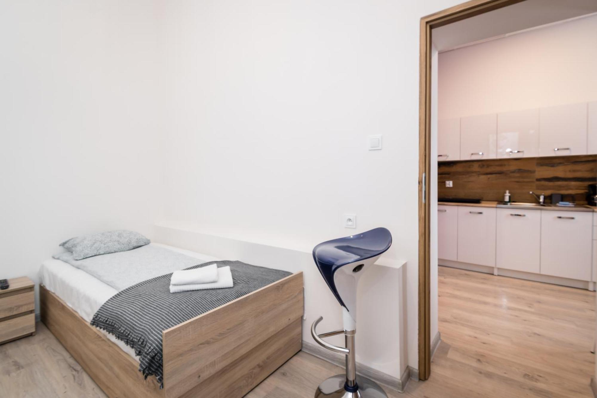 Jm Rooms Lubicz II Cracovie Extérieur photo