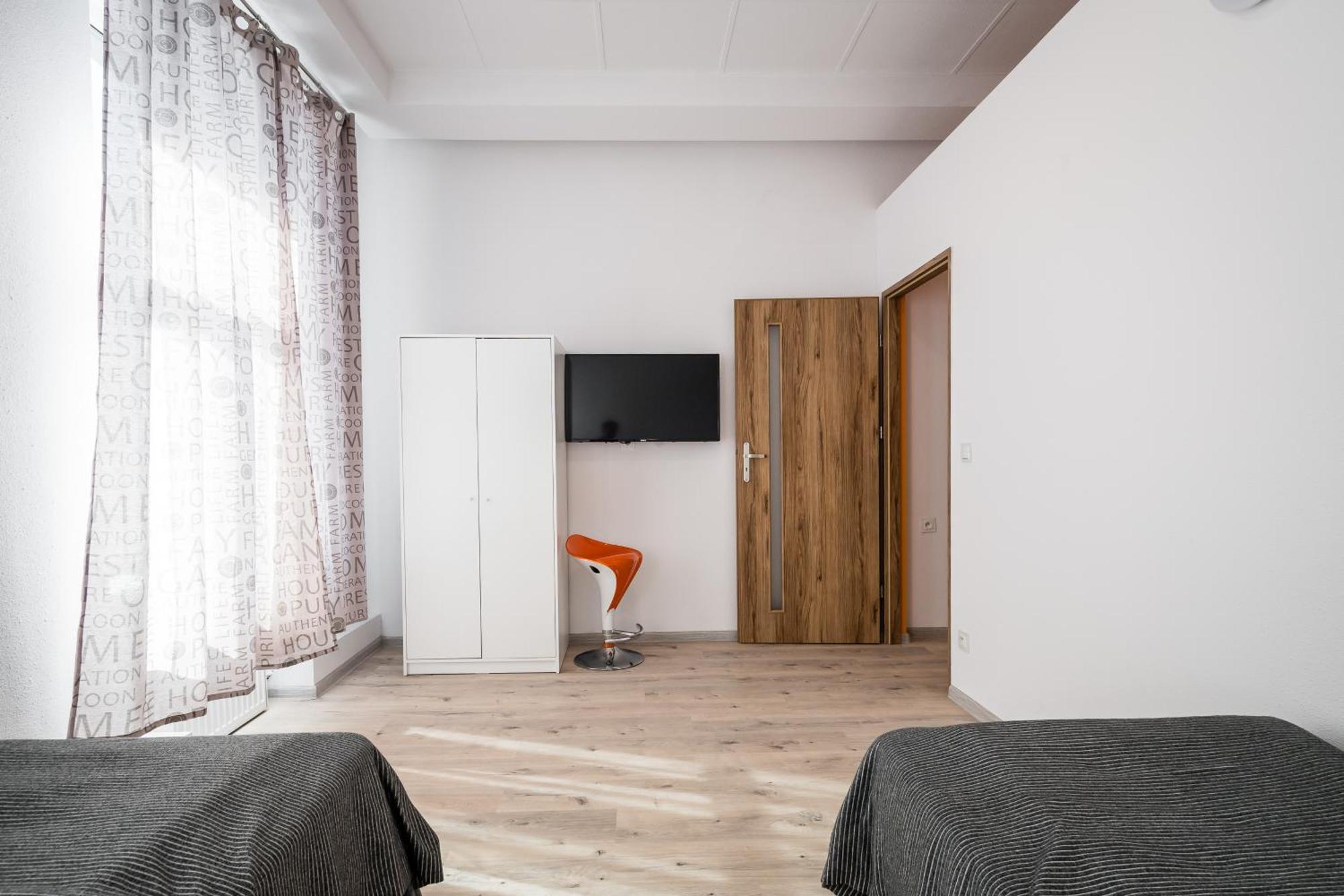Jm Rooms Lubicz II Cracovie Extérieur photo